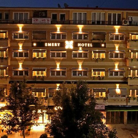 פרישטינה Emery Hotel מראה חיצוני תמונה