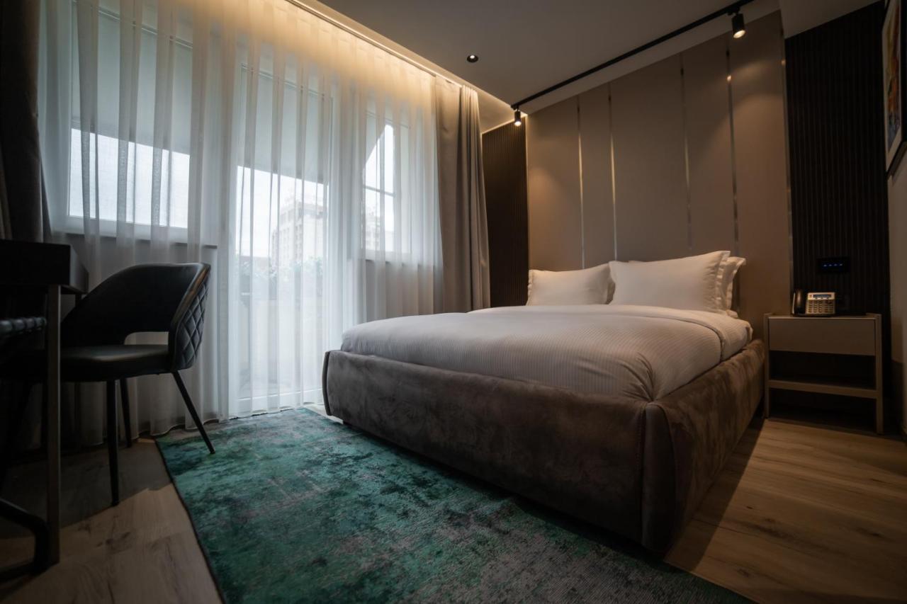פרישטינה Emery Hotel מראה חיצוני תמונה
