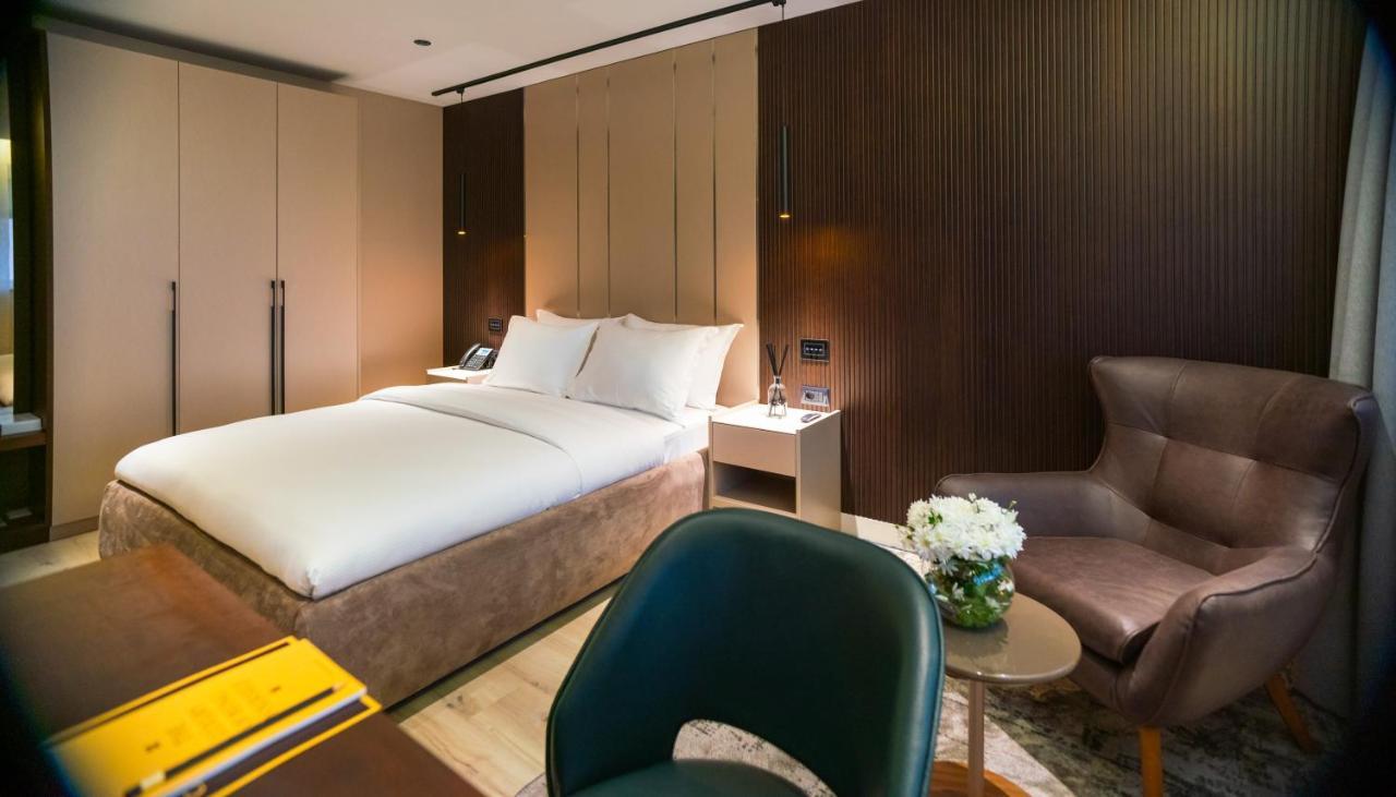 פרישטינה Emery Hotel מראה חיצוני תמונה