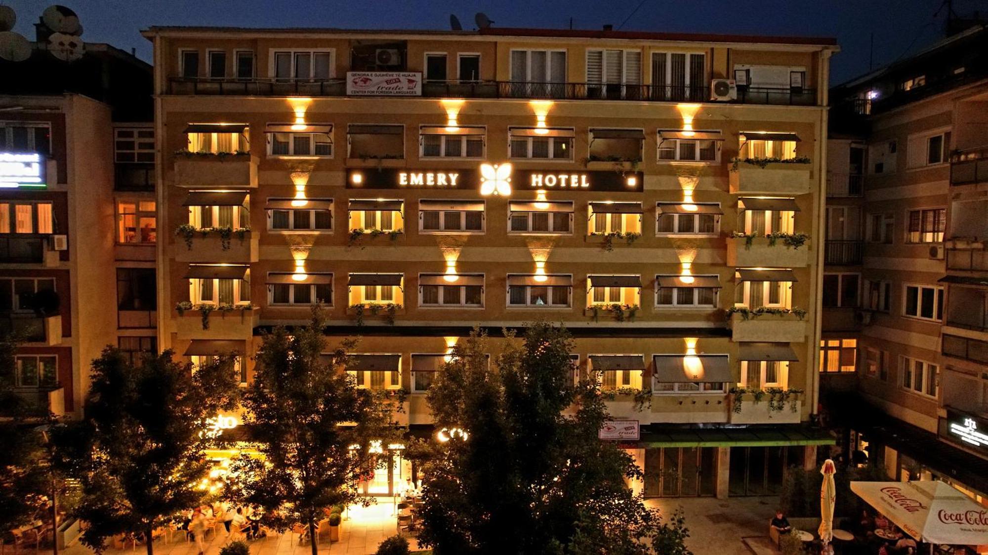 פרישטינה Emery Hotel מראה חיצוני תמונה